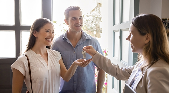 Property keys handover to new owners